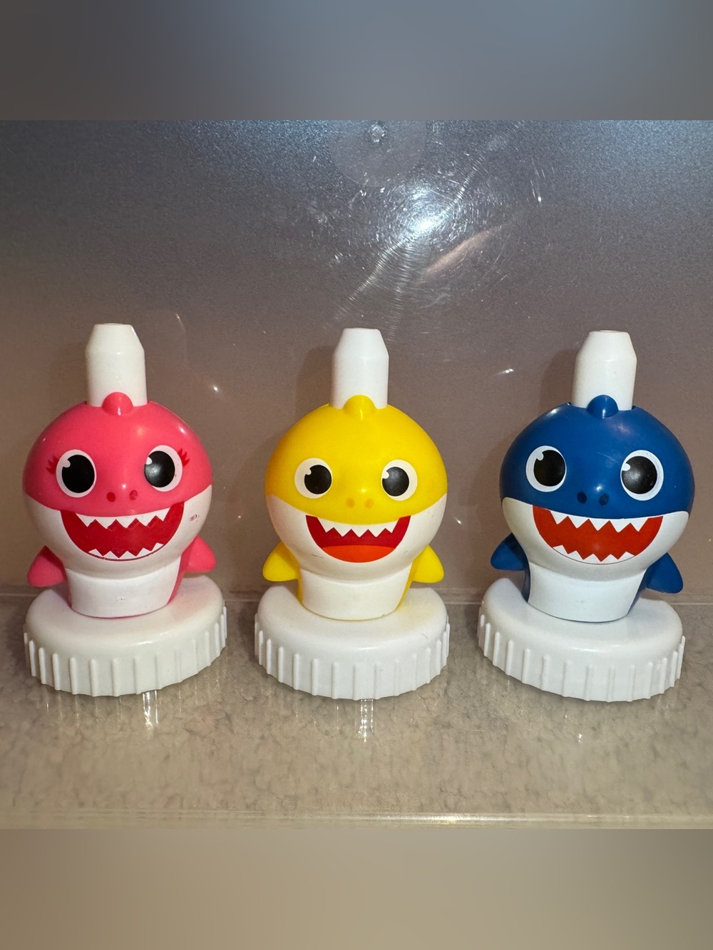 Good2Grow Baby Shark Family Toppers